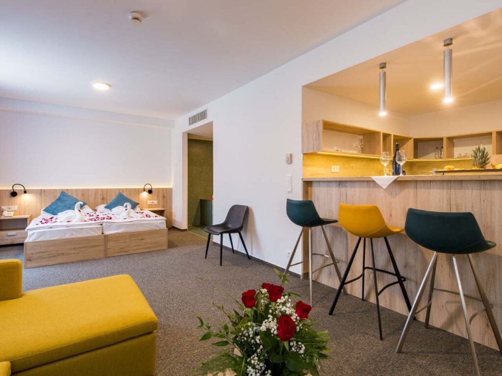 akadémia hotel balatonfüred esküvői helyszín