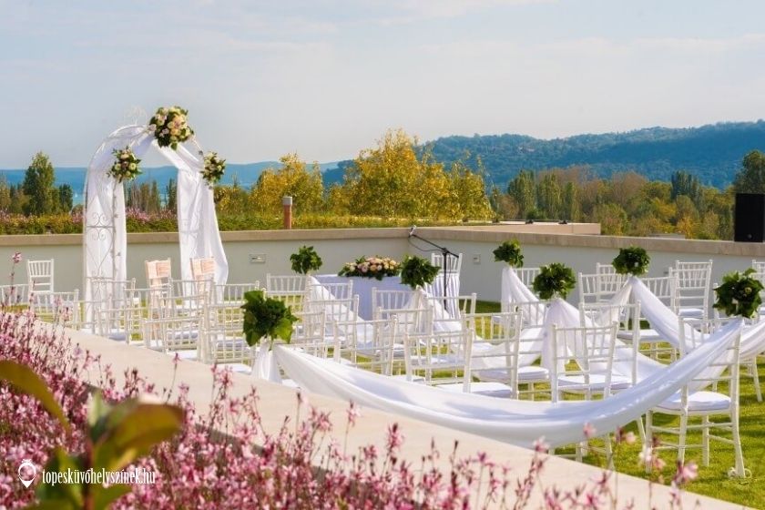 Akadémia Hotel Balatonfüred esküvőhelyszín