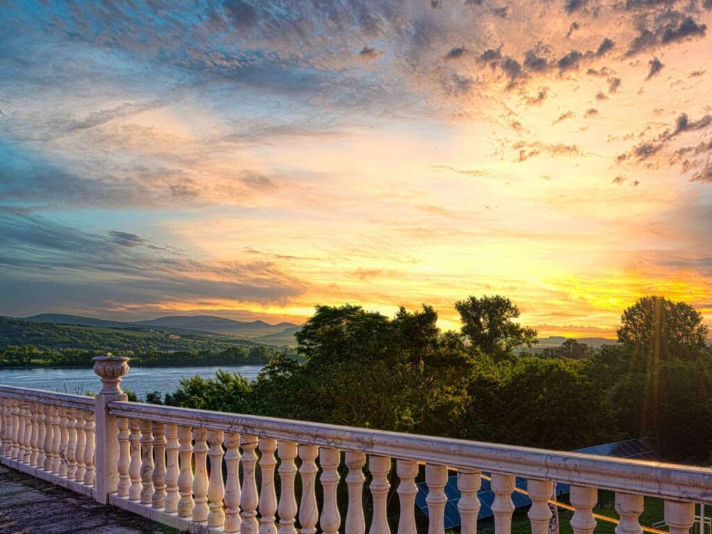 bellevue hotel esztergom esküvői helyszín