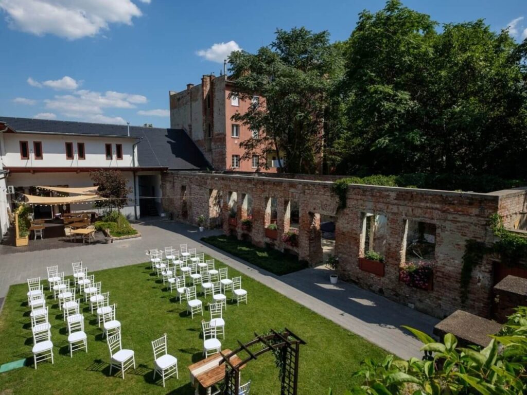 dűlő étterem miskolc esküvői helyszín