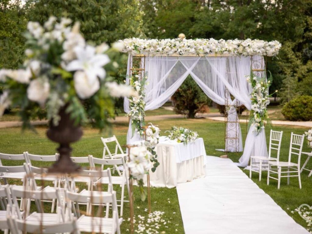 fenyőharaszt kastélyszálló esküvő helyszín