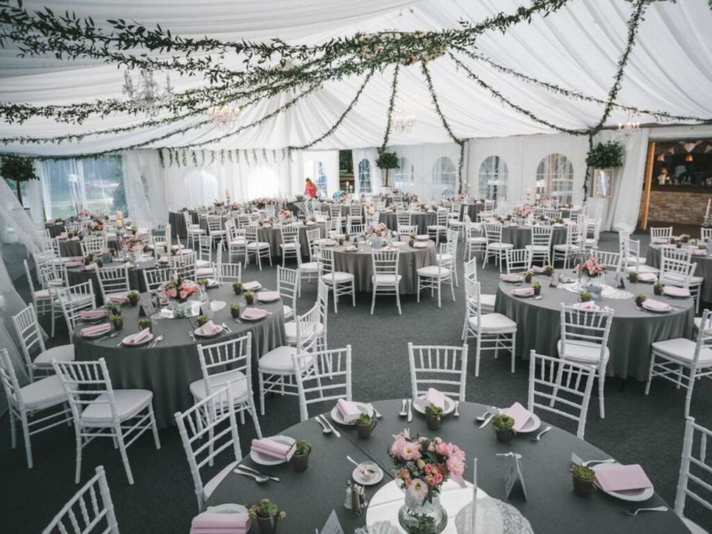 fenyőharaszt kastélyszálló esküvő helyszín