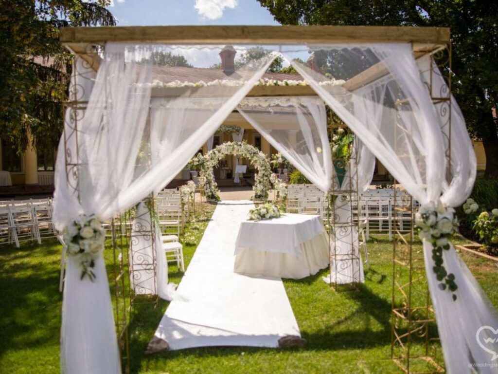 fenyőharaszt kastélyszálló esküvő helyszín