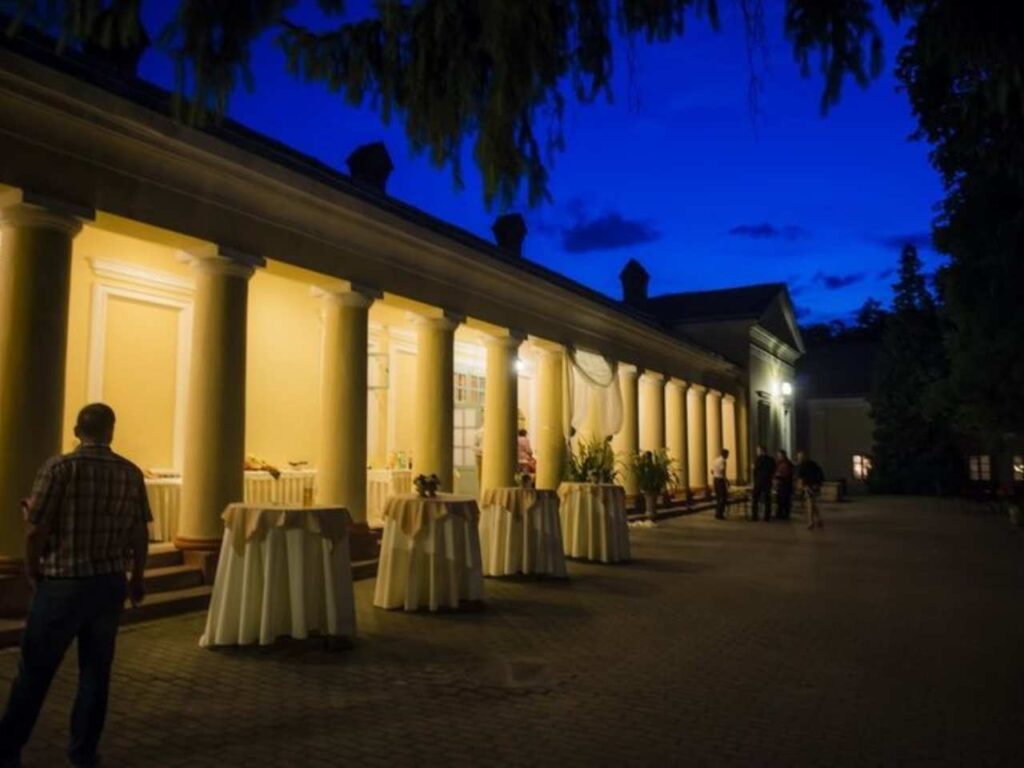 fenyőharaszt kastélyszálló esküvő helyszín