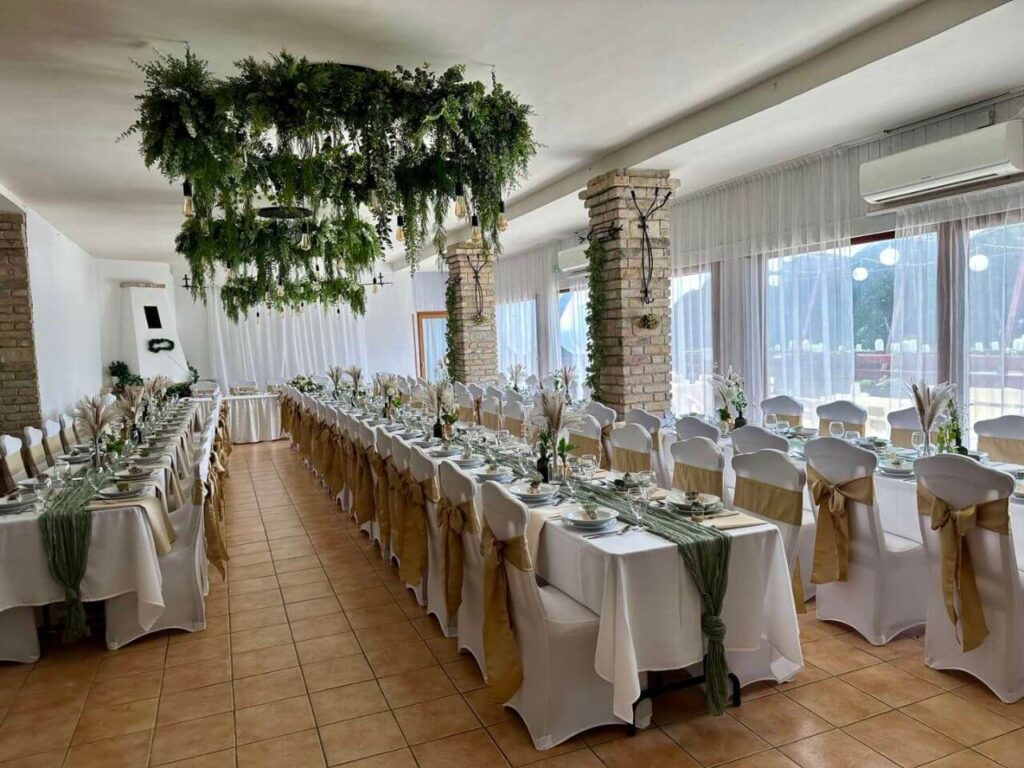 invitárium pap-sziget esküvői helyszín