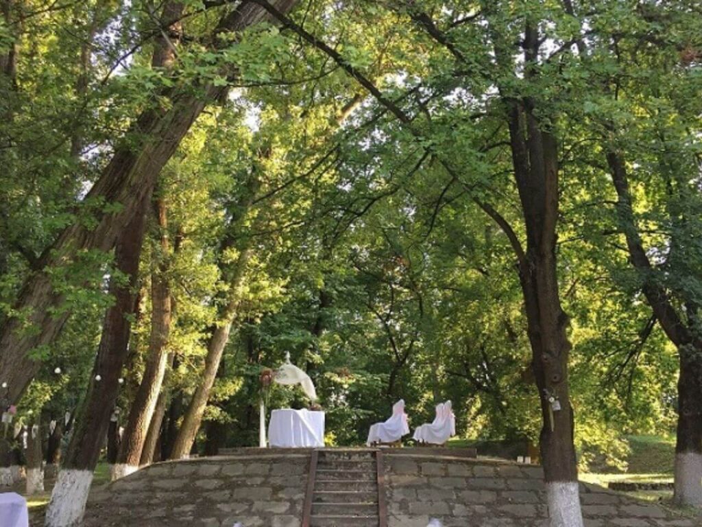 invitárium pap-sziget esküvői helyszín