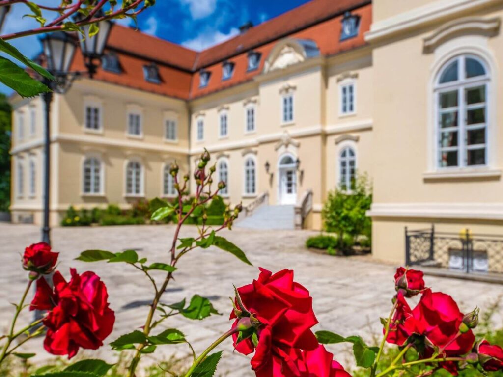 la contessa kastélyhotel esküvői helyszín