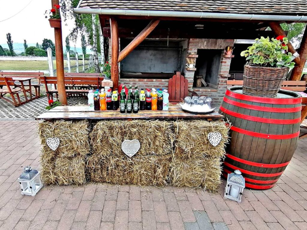 lókötő csárda siklósi esküvőhelyszín