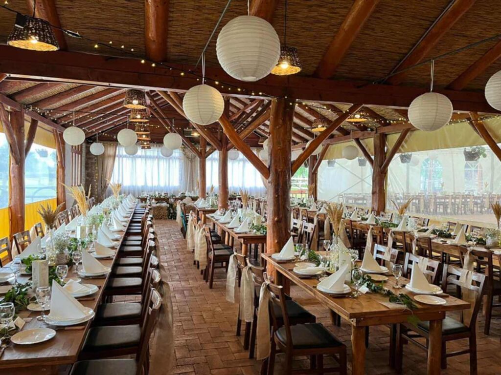 lókötő csárda siklósi esküvőhelyszín