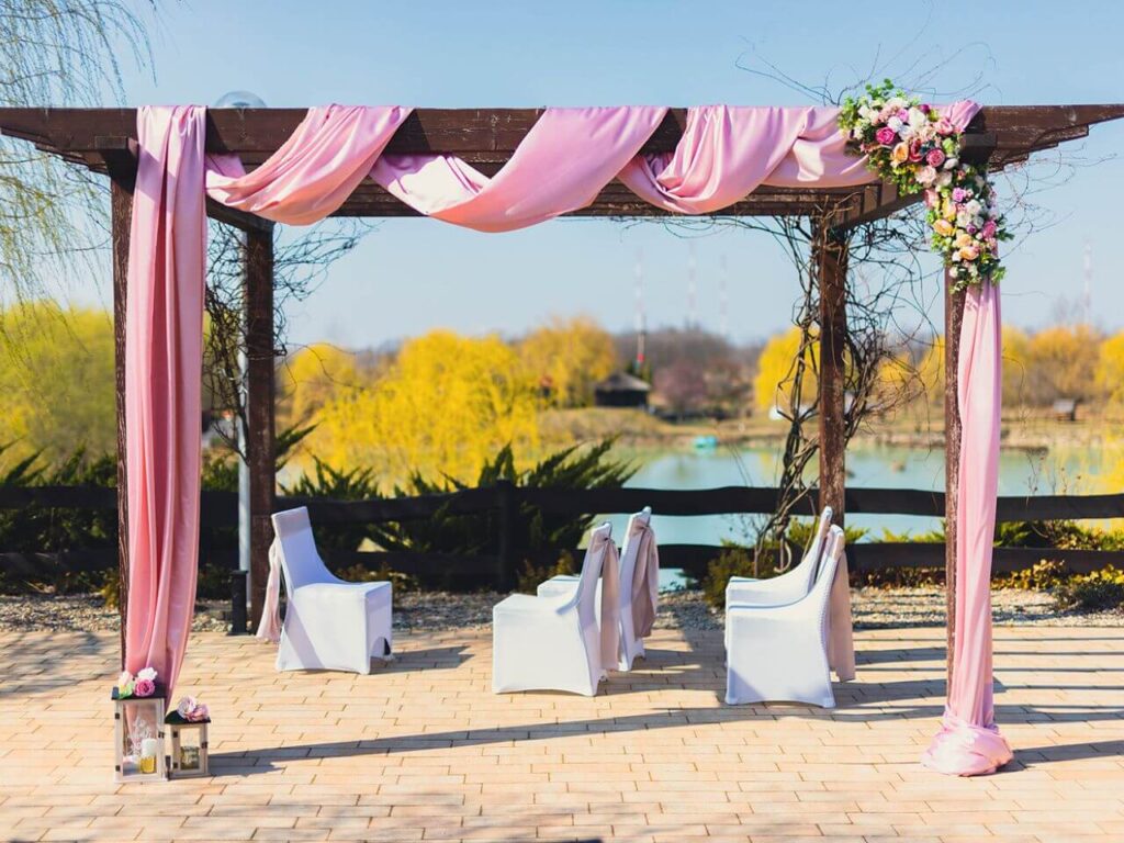 nádas pihenőpark esküvői helyszín