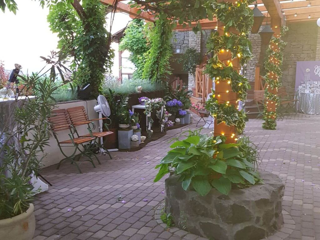 nagyvillám étterem esküvői helyszín