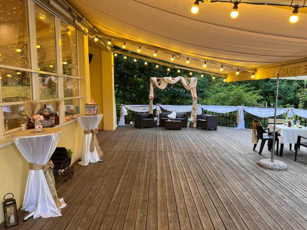 orange garden esküvői helyszín római part