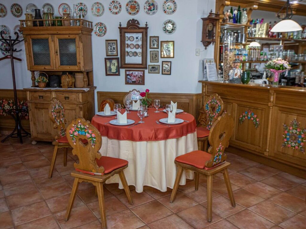 rózsa étterem mezőkövesd esküvői helyszín