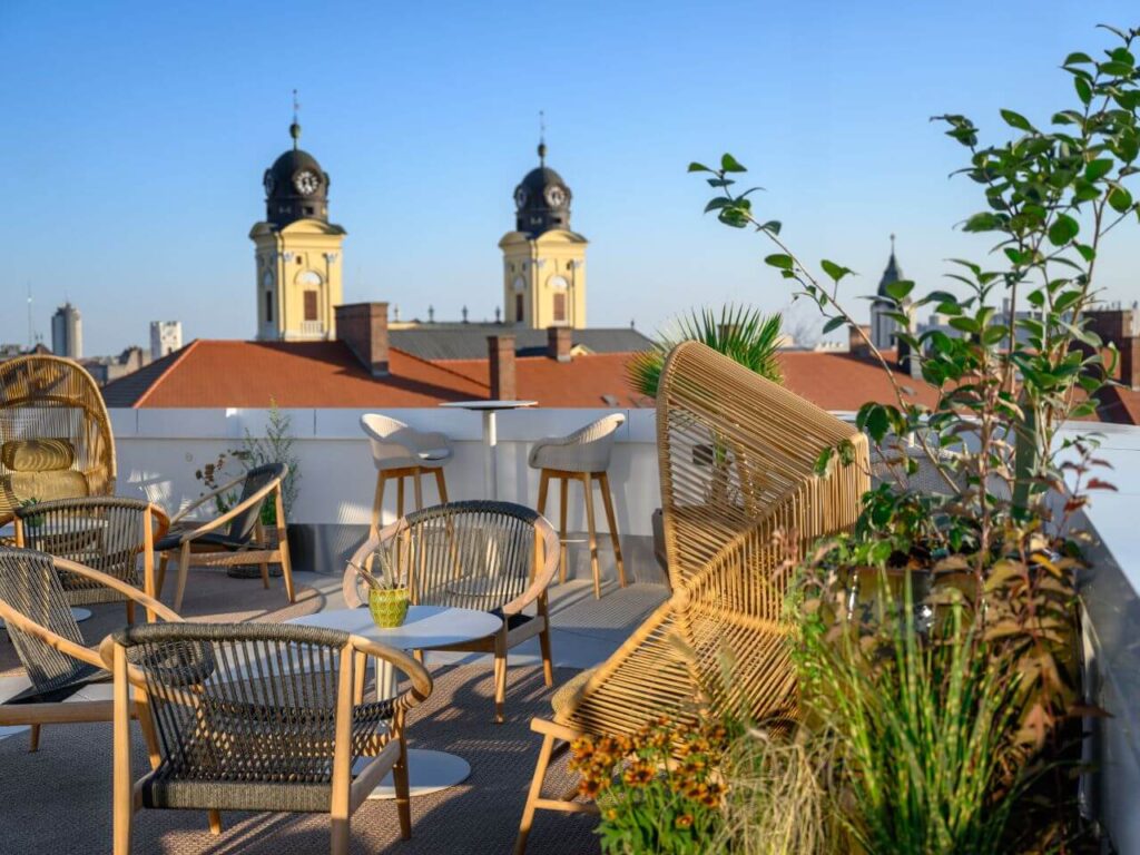 skybar hilton debrecen esküvői helyszín