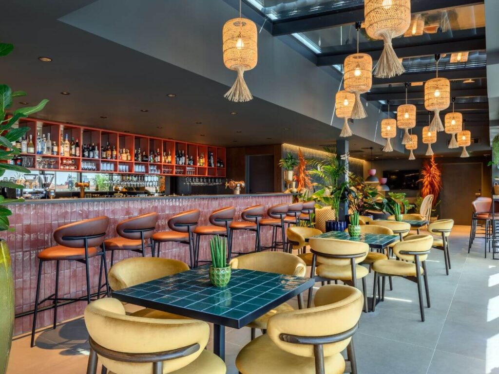 skybar hilton debrecen esküvői helyszín