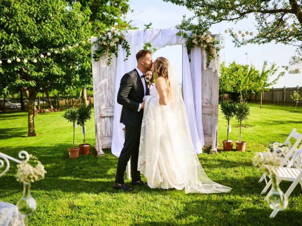 tuba tanya vintage nagyhegyes esküvői helyszín