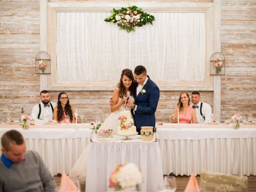 tuba tanya vintage nagyhegyes esküvői helyszín