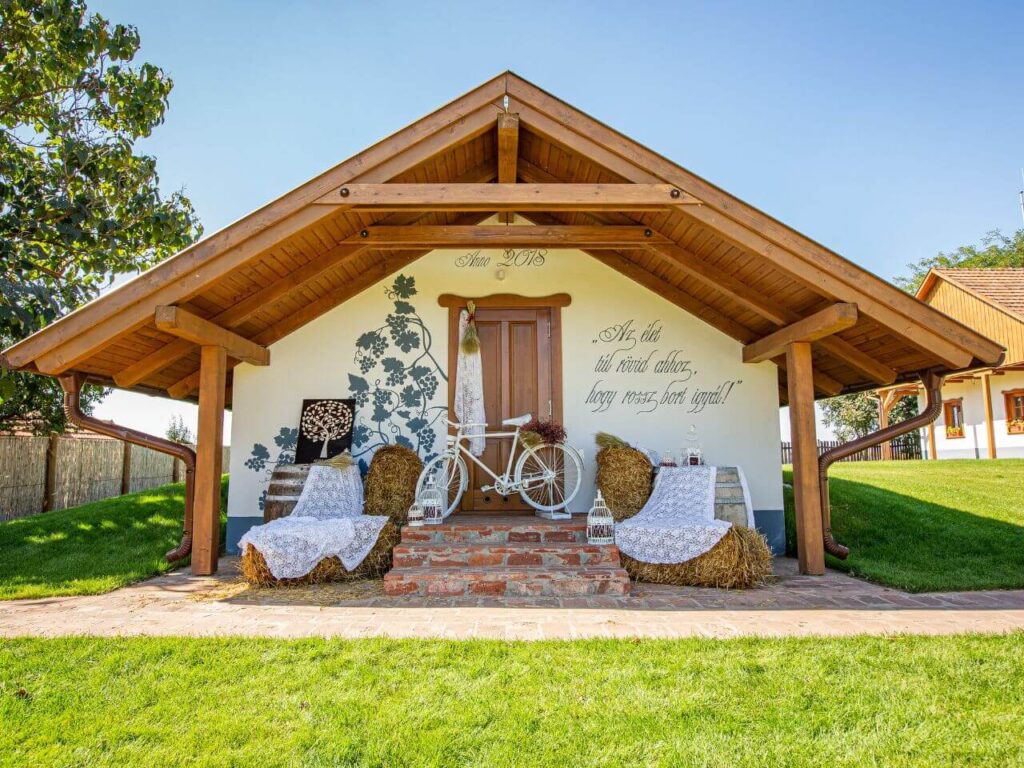 tuba tanya vintage nagyhegyes esküvői helyszín