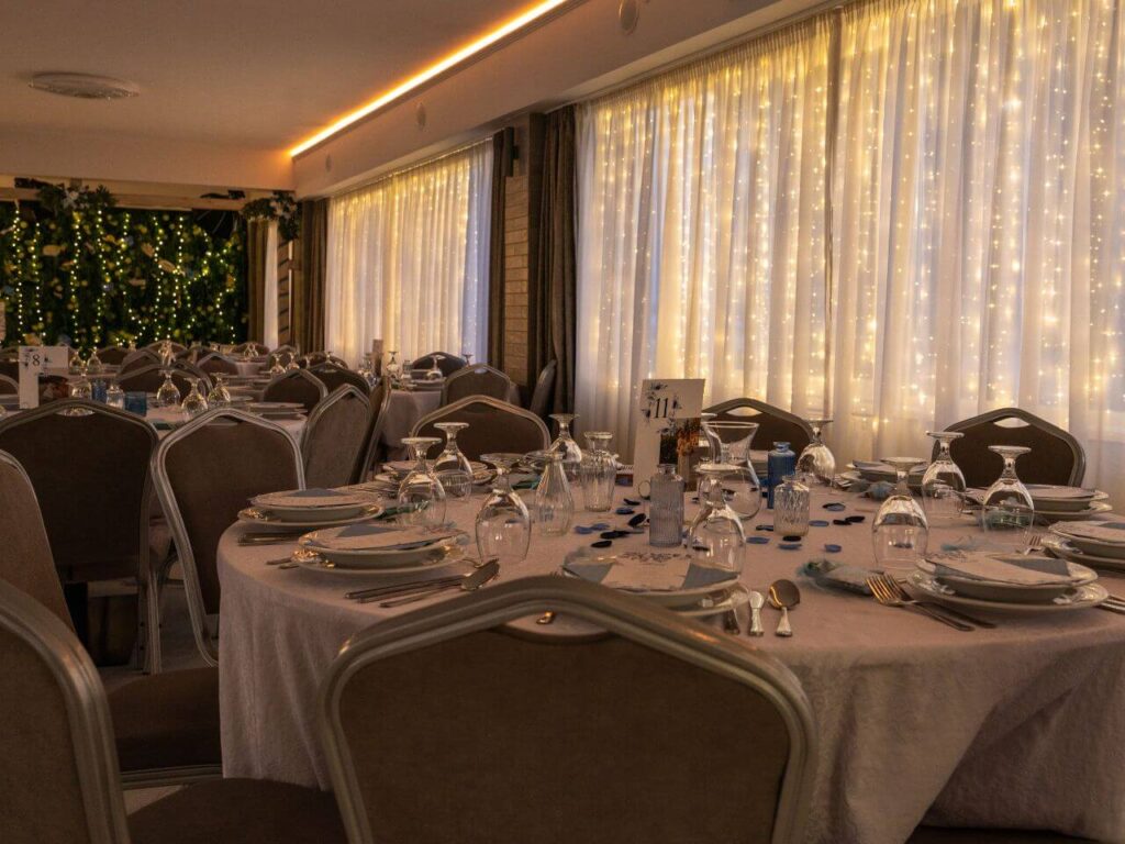 vadvirág rendezvényterem cegléd olcsó esküvői helyszín