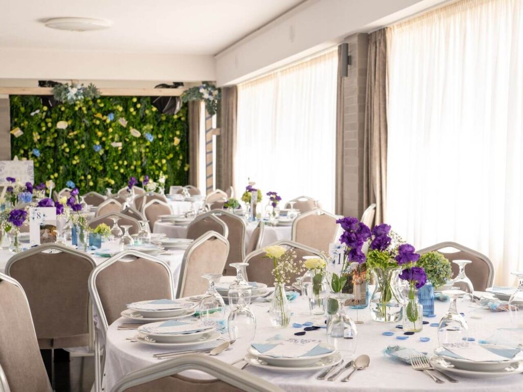 vadvirág rendezvényterem cegléd olcsó esküvői helyszín