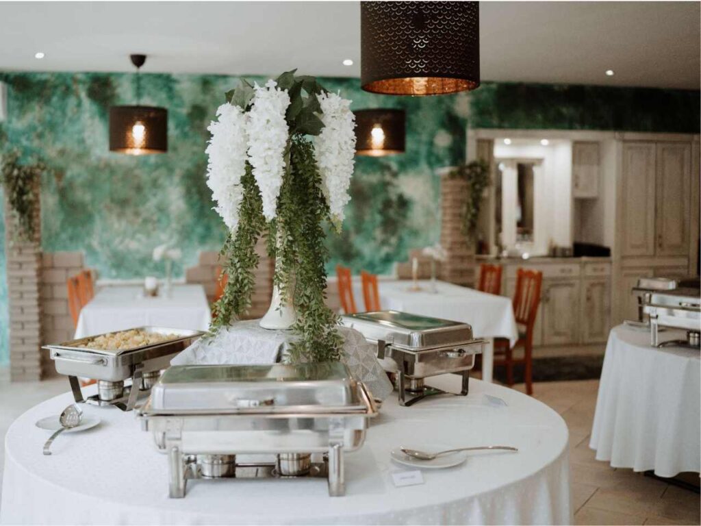 vánkos és eszcájg