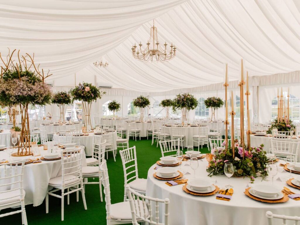 wedding beach tát esküvői helyszín