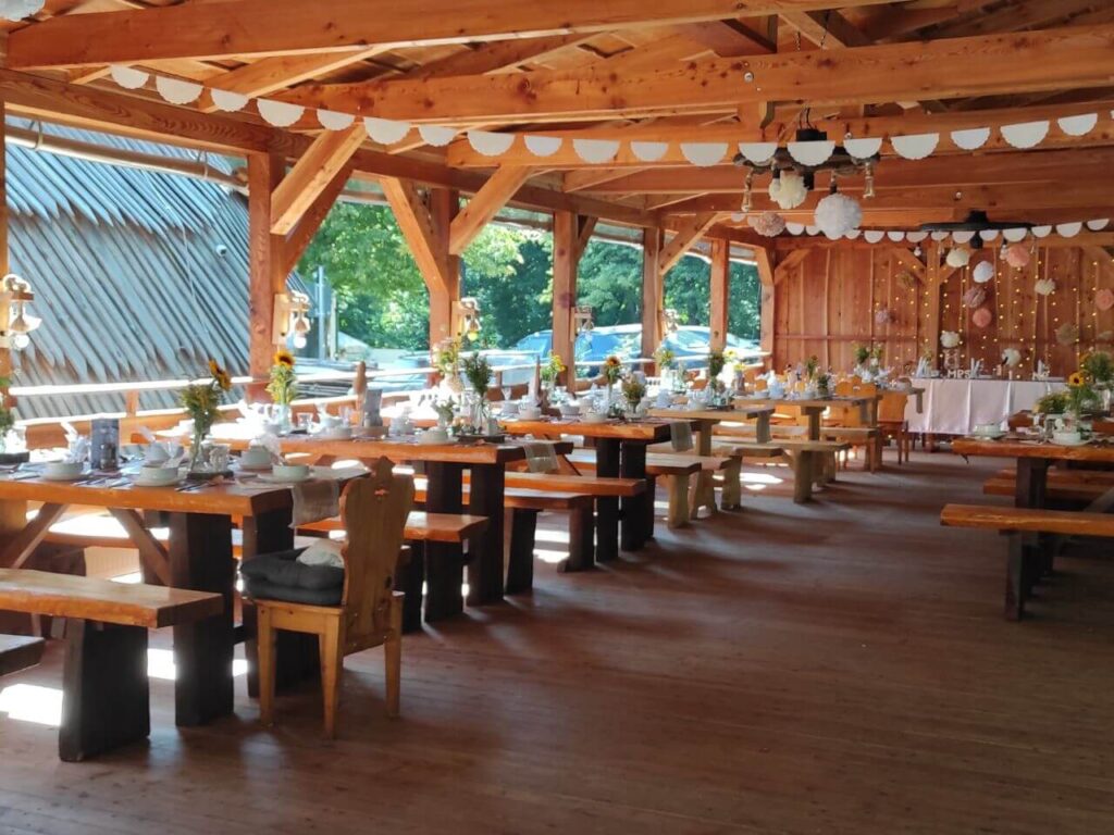 zsindelyes vendéglő dobogókő esküvőhelyszín