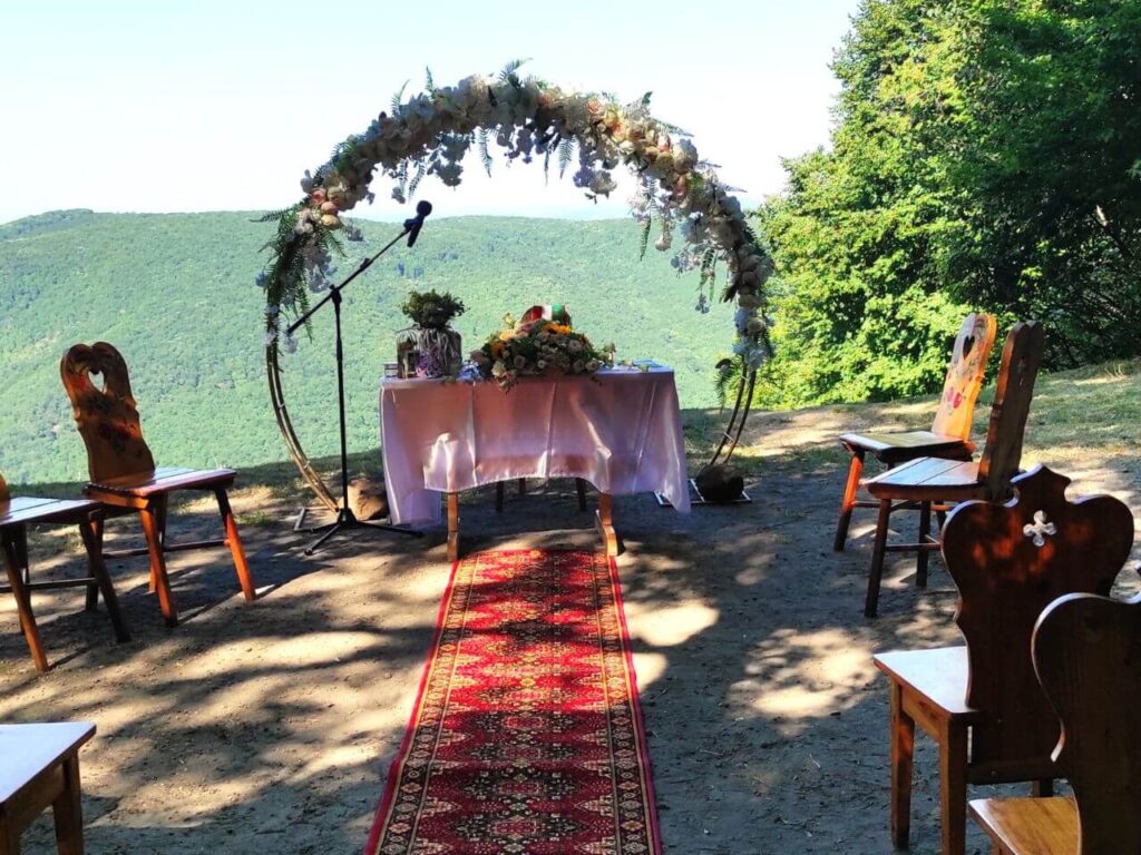 zsindelyes vendéglő dobogókő esküvőhelyszín