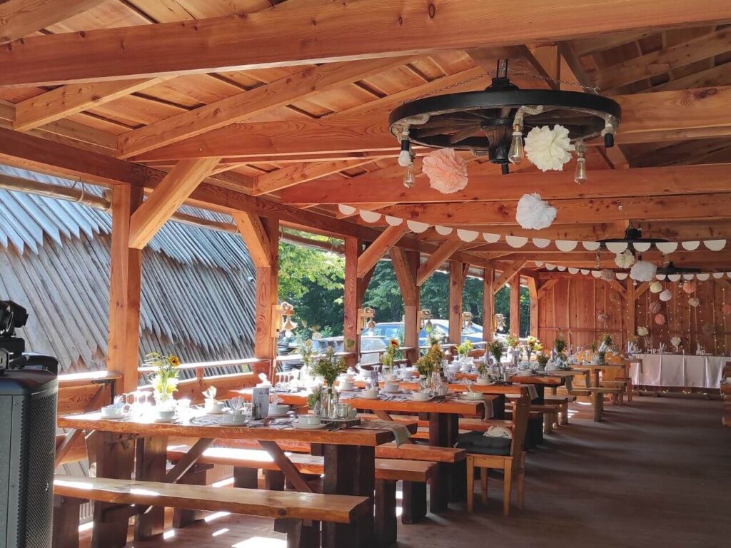 zsindelyes vendéglő dobogókő esküvőhelyszín